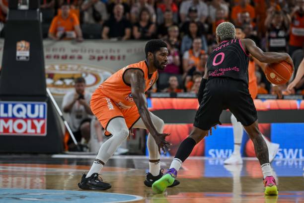 巴塞罗那本 巴塞罗那本