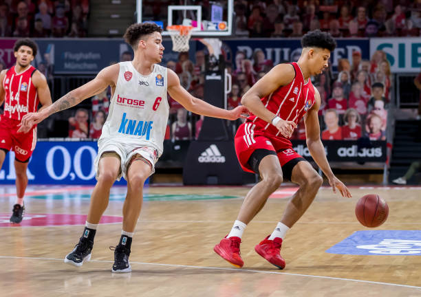 高压逼抢及 高压逼抢及