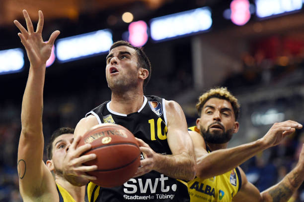 高压逼抢及 高压逼抢及