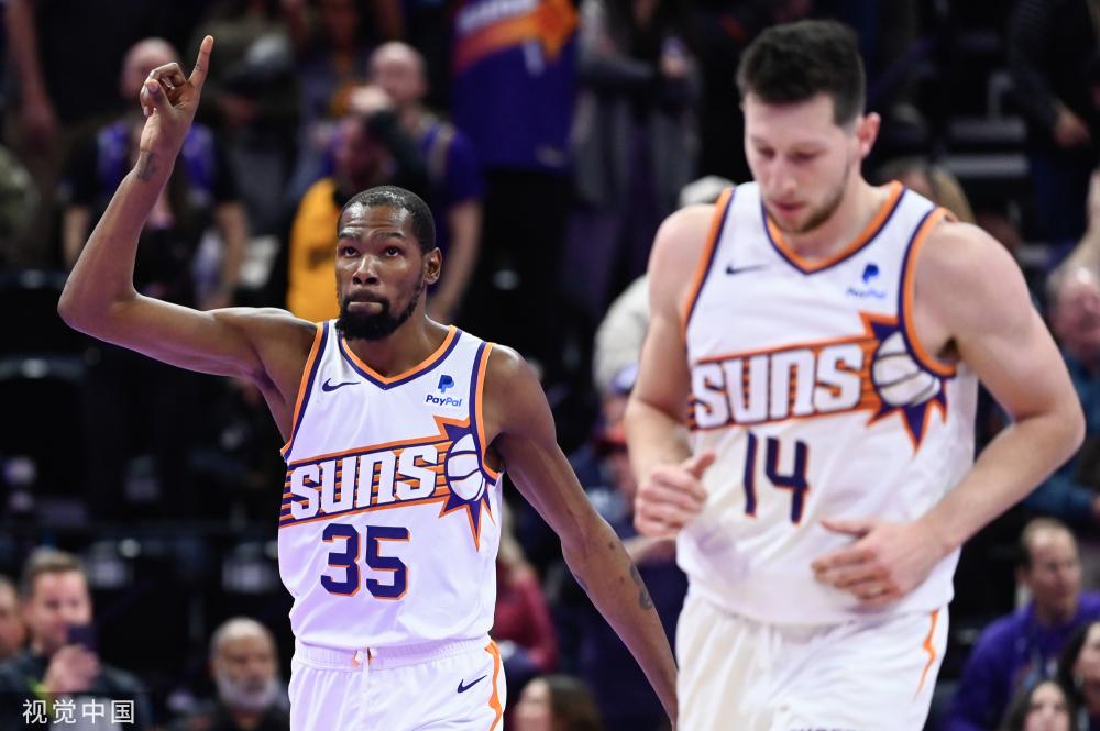 队在多位置 队在多位置